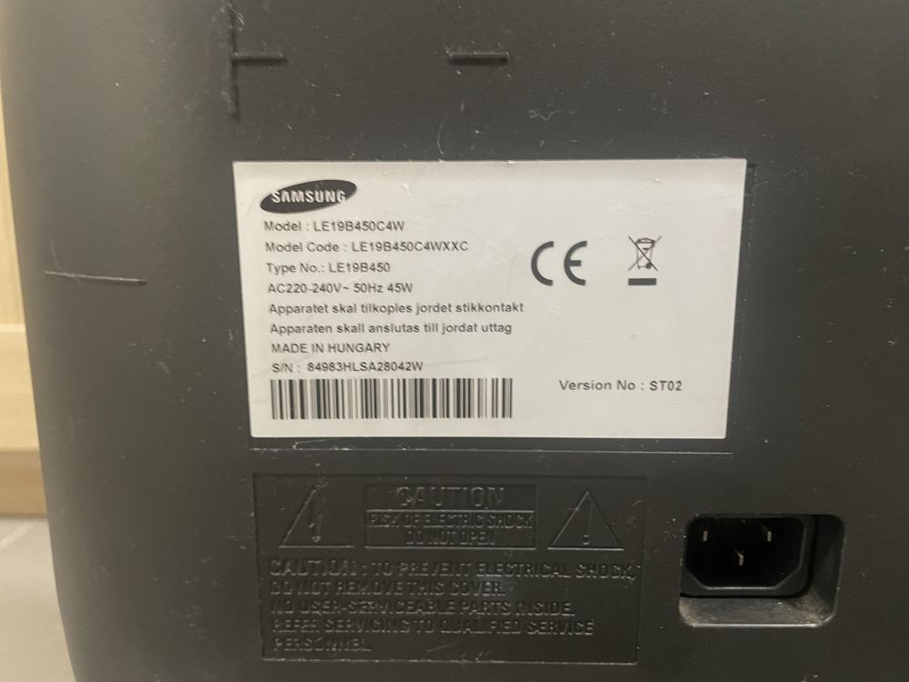 TV Samsung 19 polegadas - Modelo LE19B450