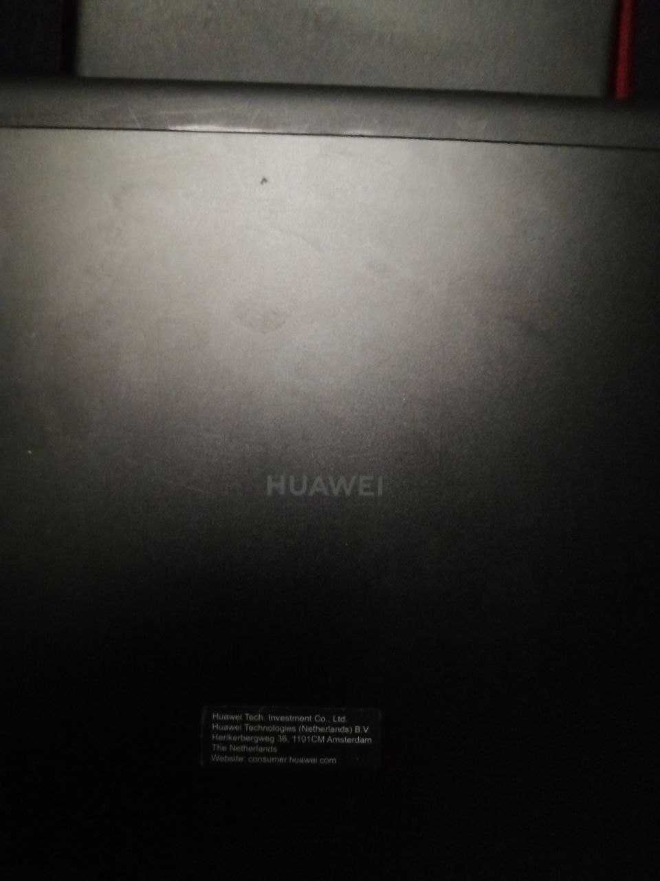 Huawei Mediapad T5 3/32 Wi-Fi + чехол