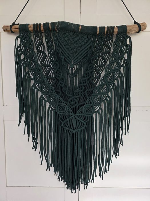 Makrama na ścianę ciemna zieleń