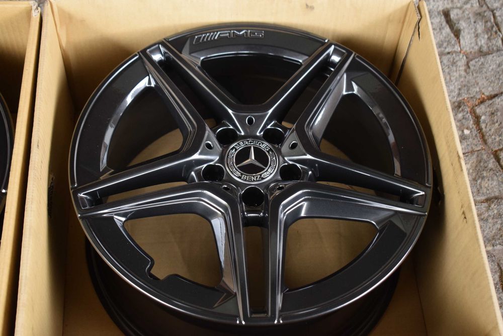 Mercedes AMG oryginal oem 18 A w177 CLA c118 GLA 247 Glb V W447 VITO