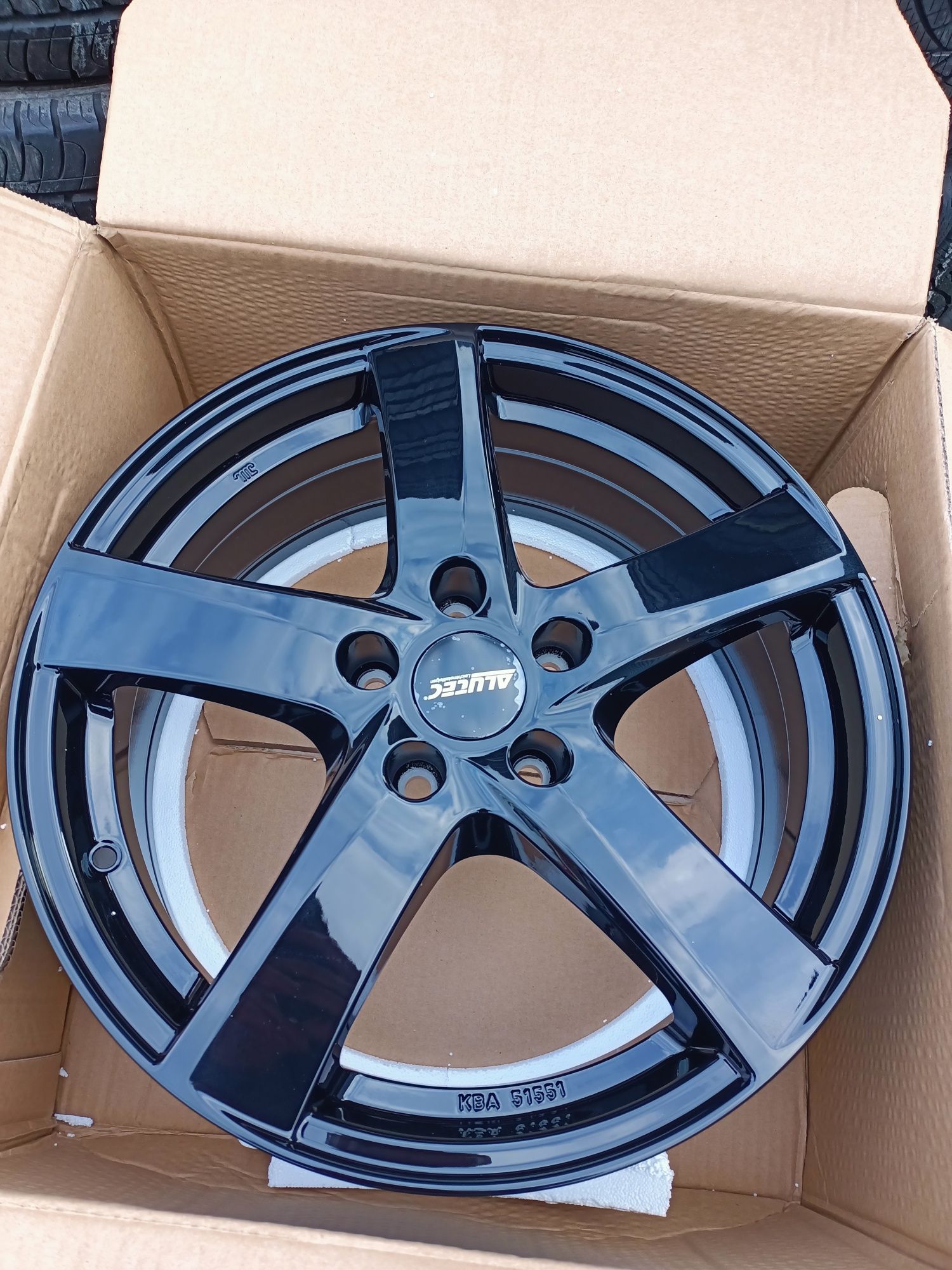 Felgi 17' 5x108 ET45
