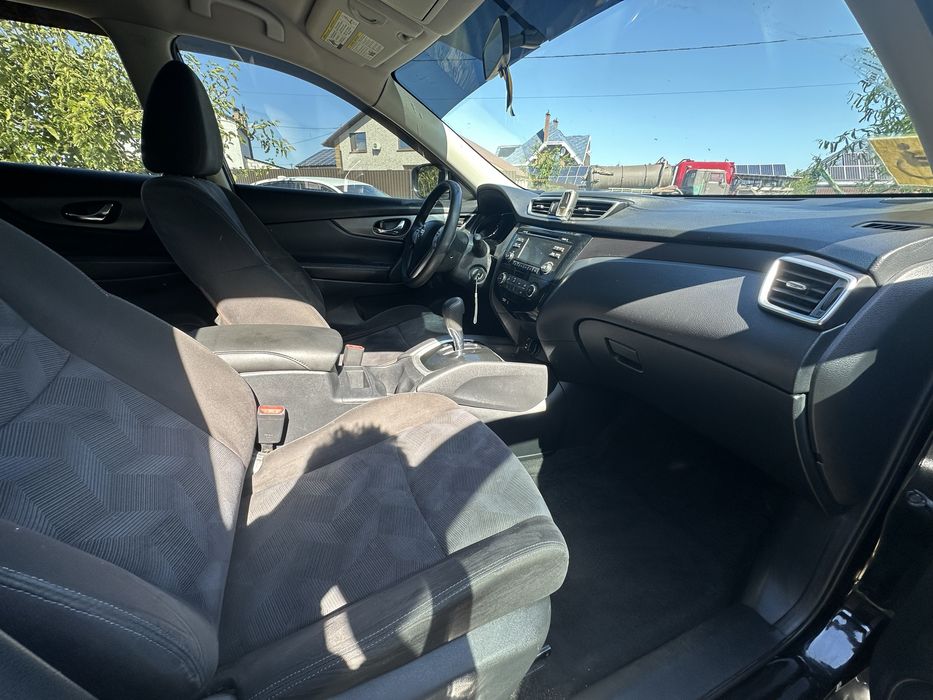 Авто Nissan  Rogue .Терміново.
