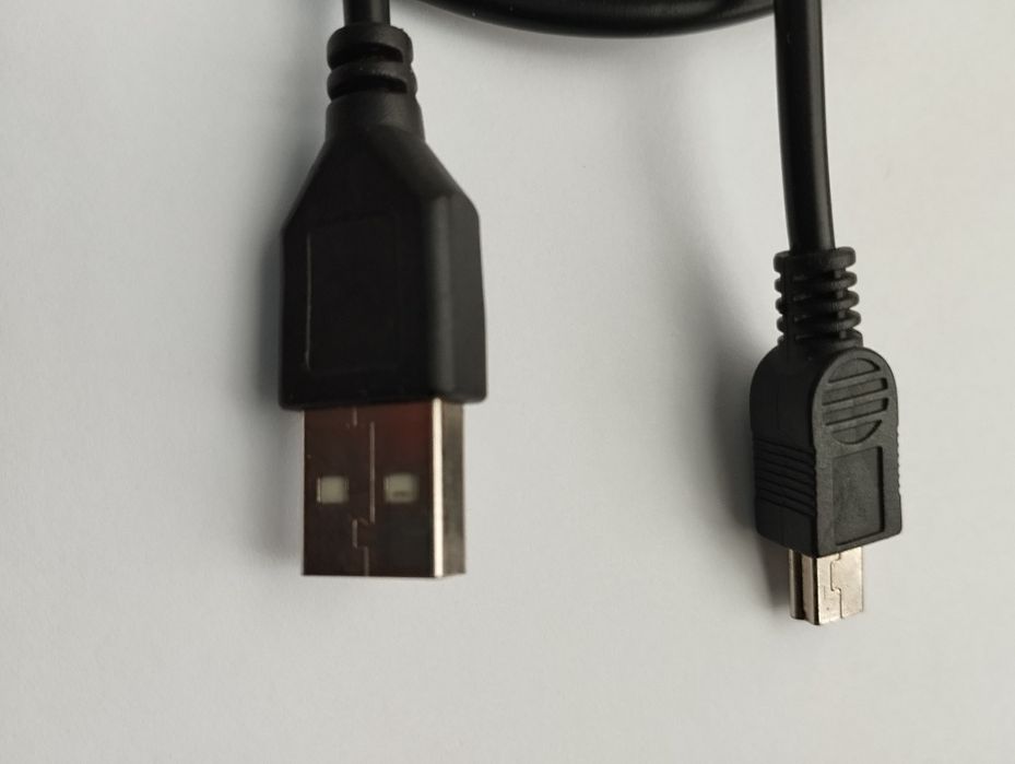 Шнури USB для комп'ютера ,смартфонів, телефонів.