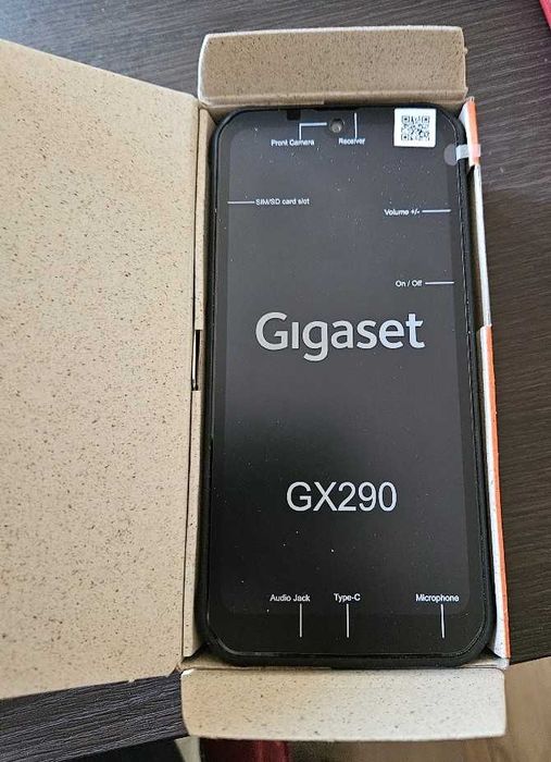 Wzmocniony i wodoszczelny smartfon