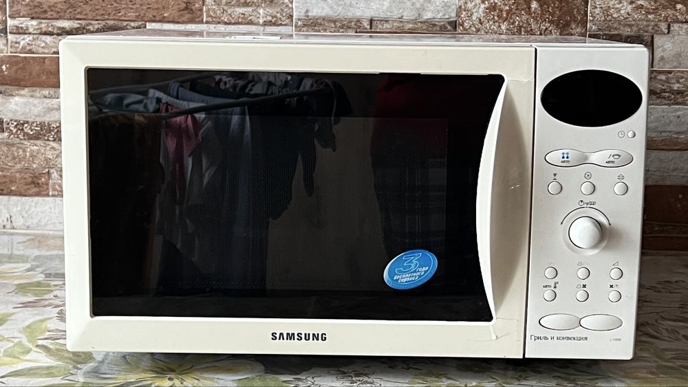 Мікрохвильова піч SAMSUNG C100R-5 біла мікрохвильовка б/у