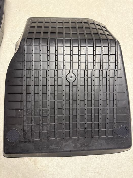 Коврики Tesla Y Оригінал USA