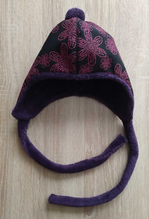 Czapeczka niemowlęca zimowa bardzo ciepła 0-3 miesiące