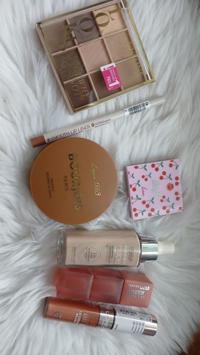 Nowy zestaw kosmetyków do makijażu Loreal, Maybelline,  Bourjois, Evel
