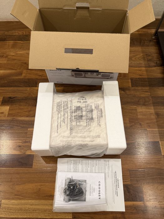 Вініловий програвач від Crosley