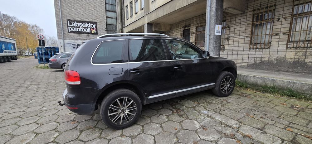 VW Touareg 2.5 tdi zadbany