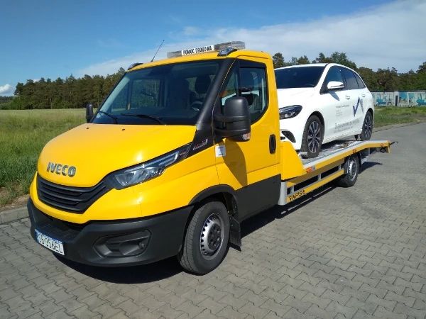 Transport samochodów laweta / pomoc drogowa / holowanie 24h