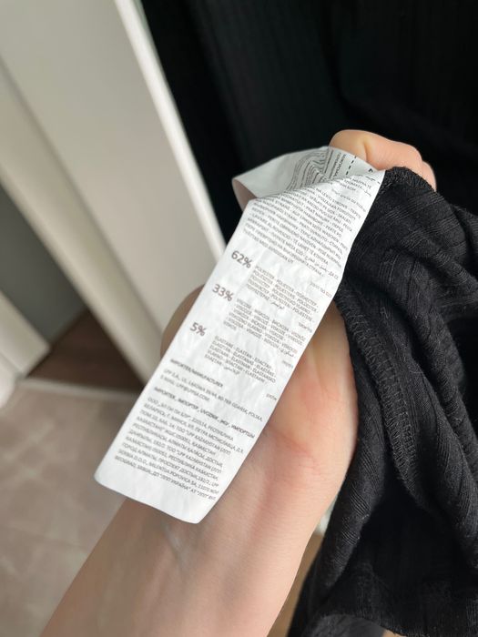 Czarna długa sukienka M Mohito dopasowana Hiszpanka bez ramiączek