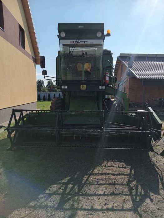Комбайн  Johne Deere 955