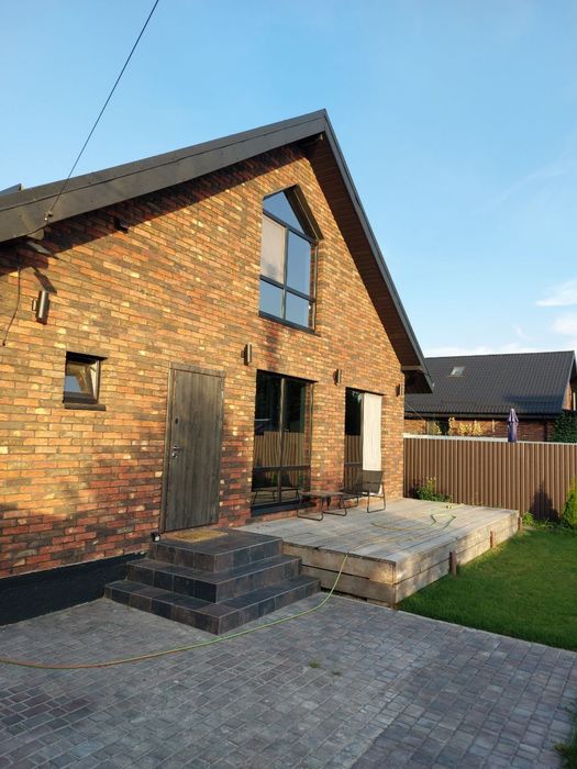 Затишний будинок 100кв.м, 10 хвилин до метро