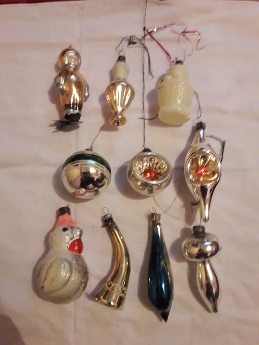 Ялинкові іграшки .