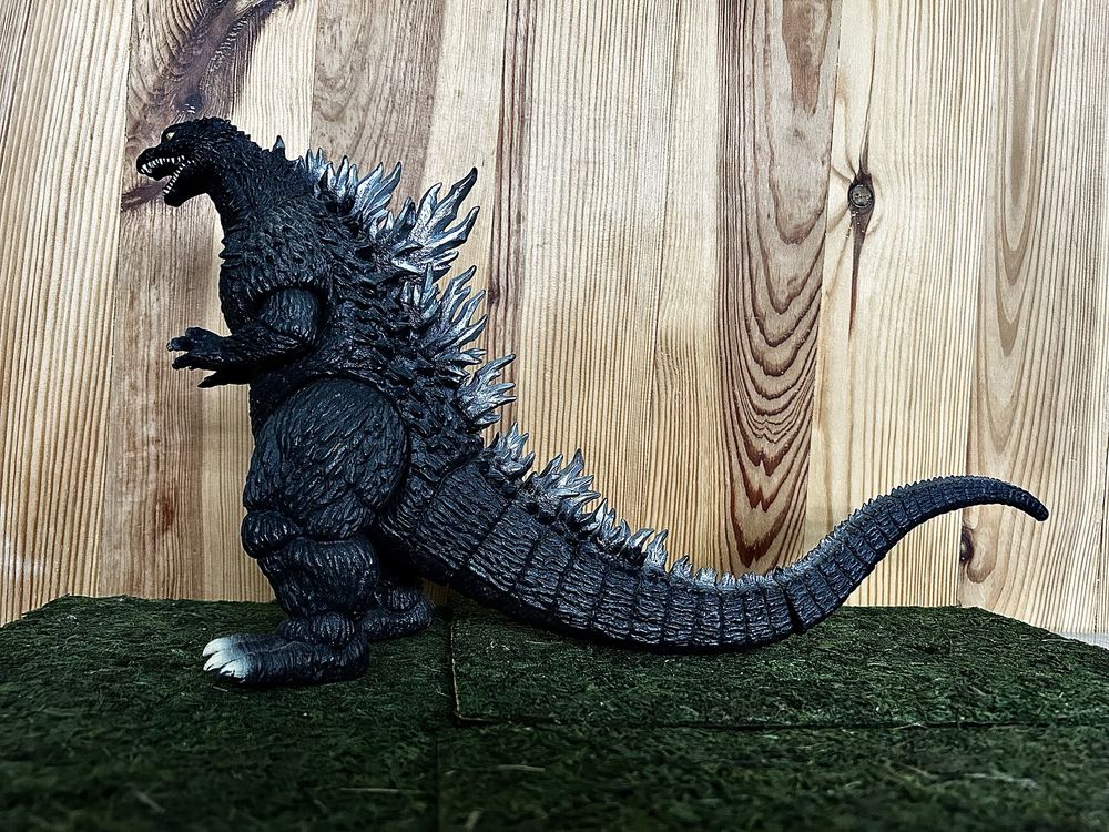 Godzilla figura potwora