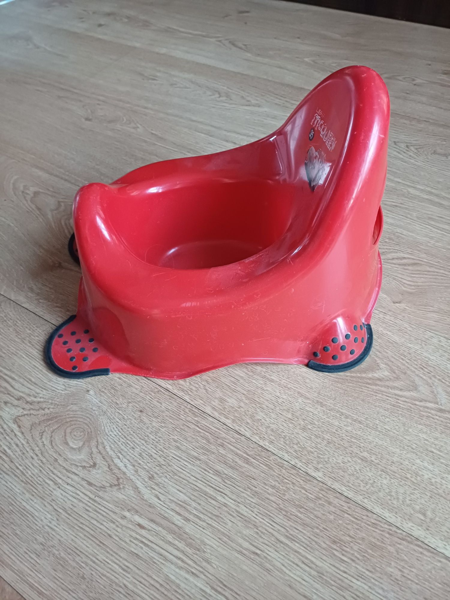 Nocnik czerwony McQueen
