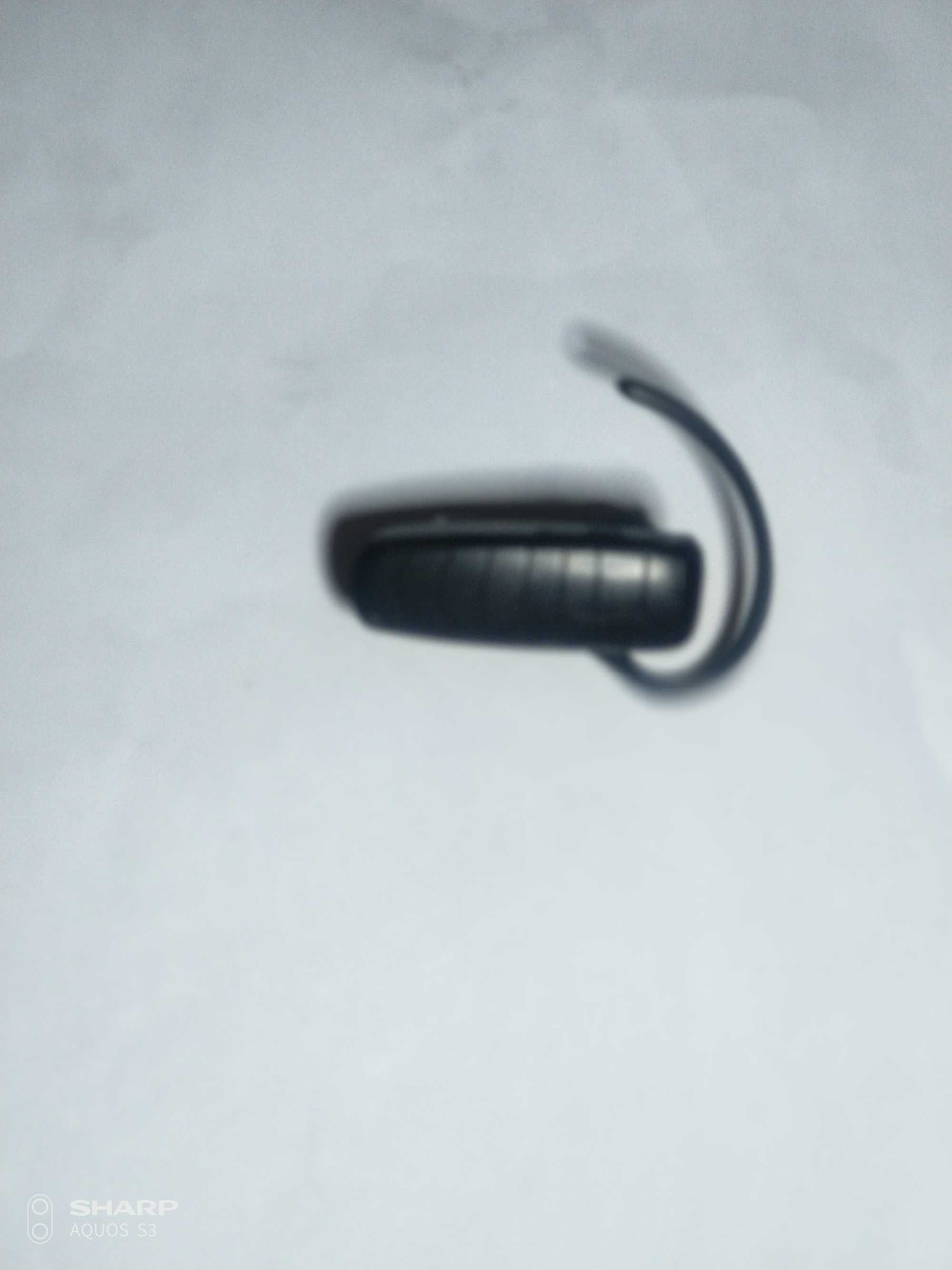 Bluetooth гарнитура Plantronics 18