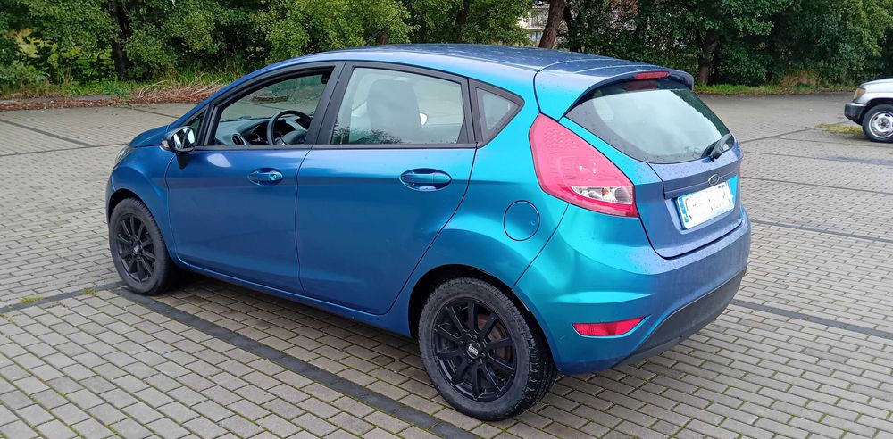 Ford Fiesta 1,25 benz 5 drzwi kameleon