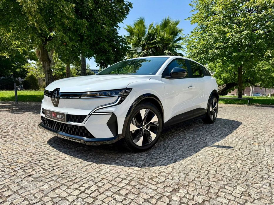 Renault Megane E-Tech EV40 130CV 2023 ( iva dedutivel )