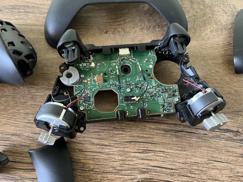 XBox controller запчасти. Все рабочее и целое.