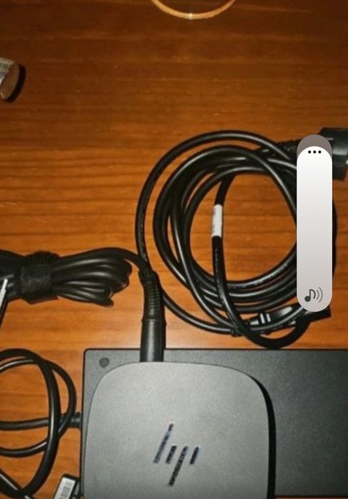 HP Thunderbolt Dock G4, usada mas como nova