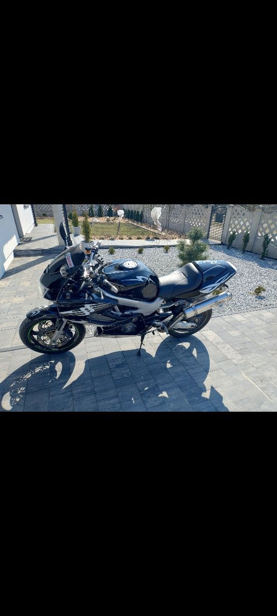 Sprzedam Honda vtr 1000f