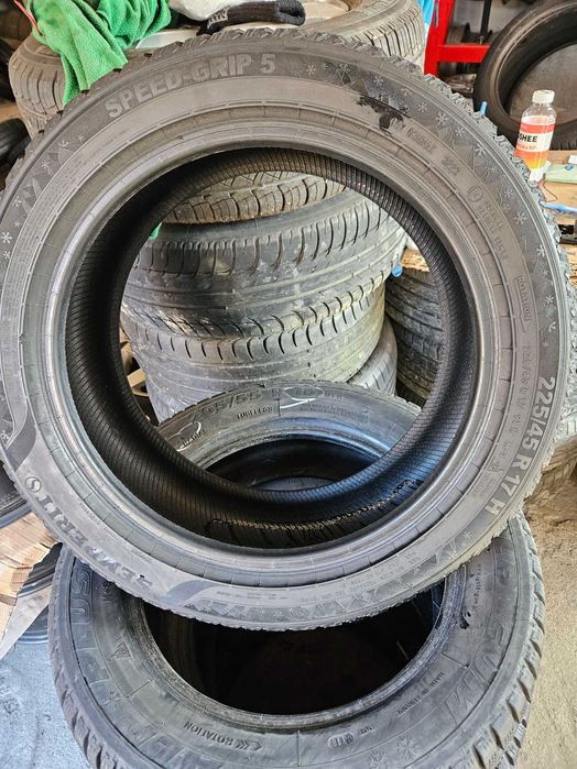 Semperit 225/45 r17 Speed-Grip 5 /// 5,7mm!!! DOT 3223