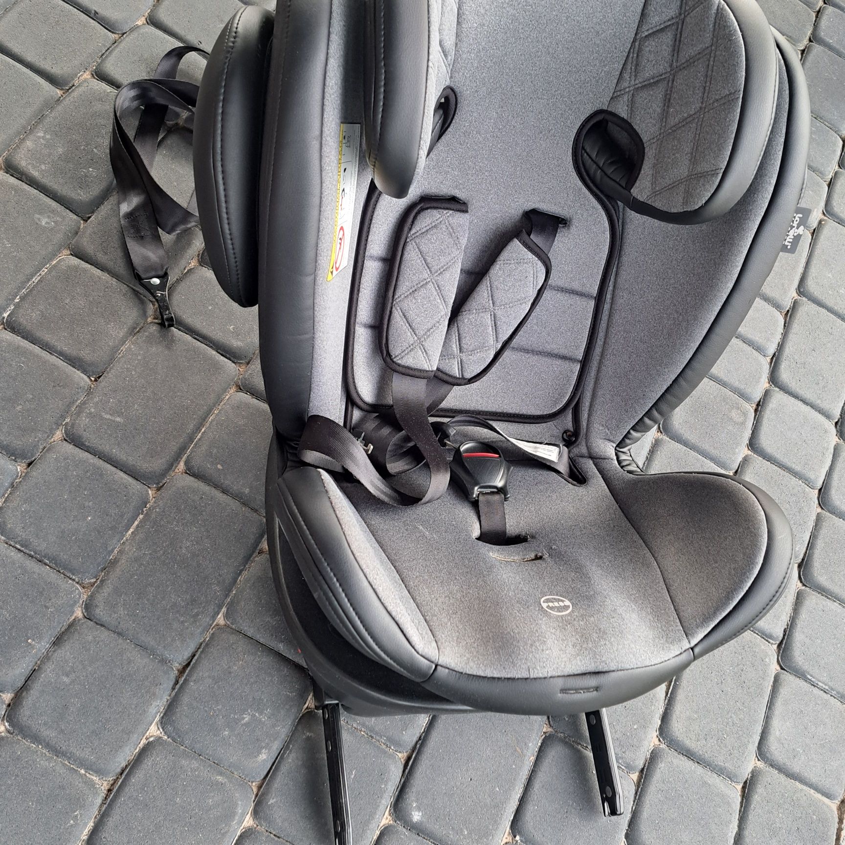 Fotelik obrotowy Isofix