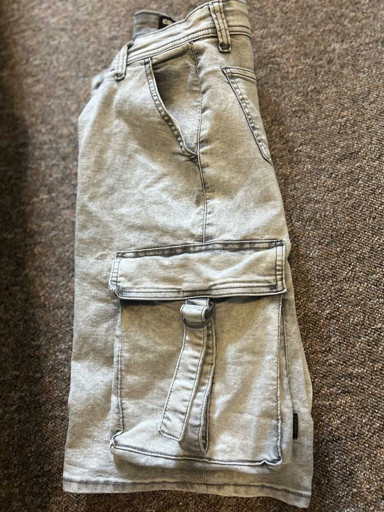 Szorty CROPP rozmiar 28