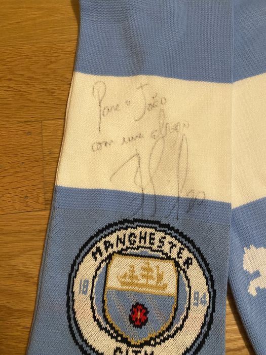 Cachecol manchester city original assinado por Bernardo Silva