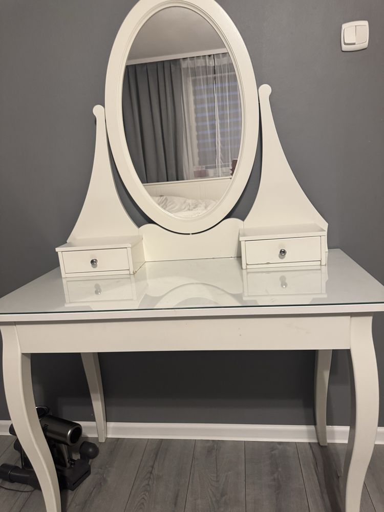 toaletka hemnes