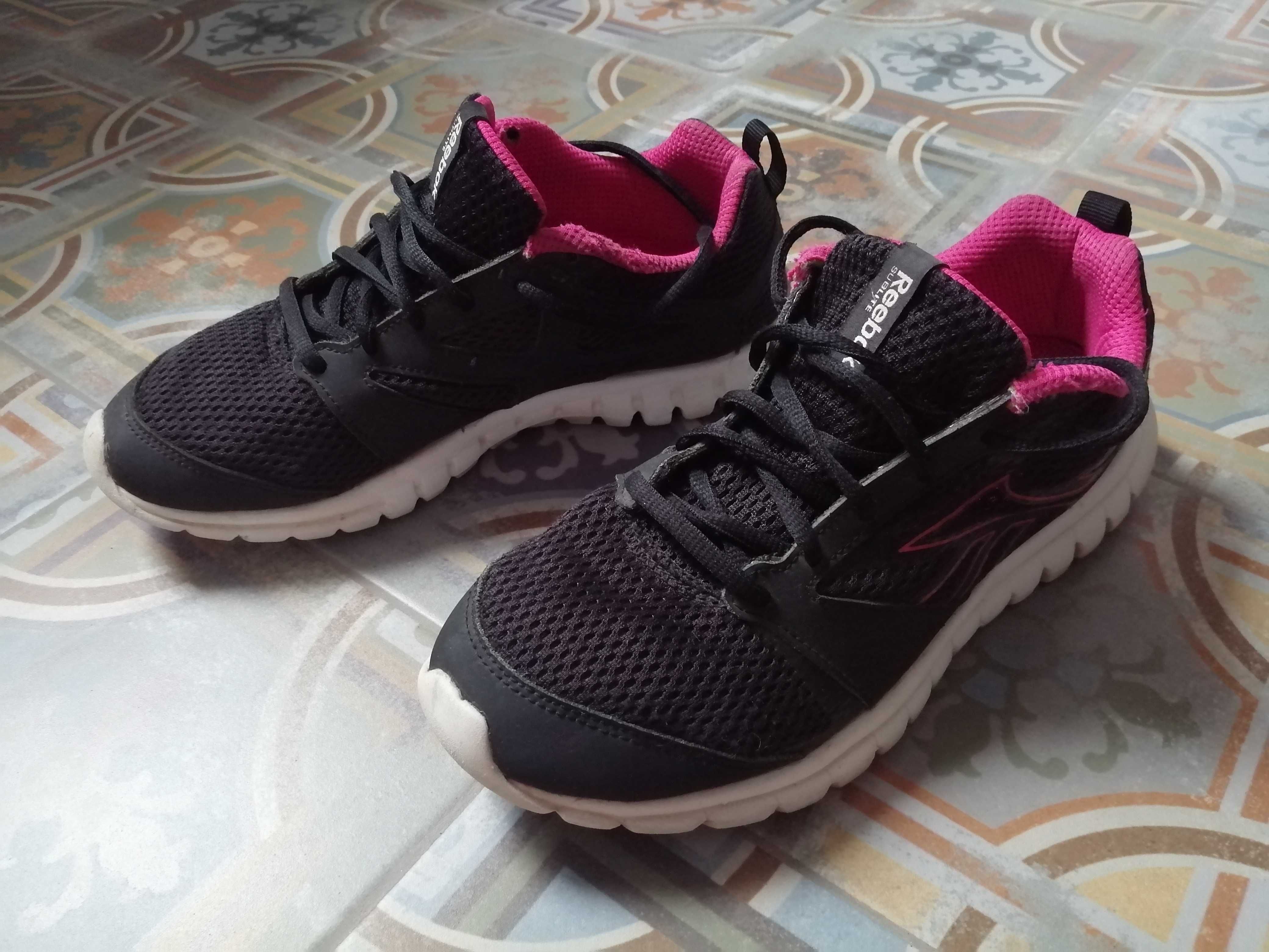 Buty Reebok  dla dziewczynki rozmiar 37