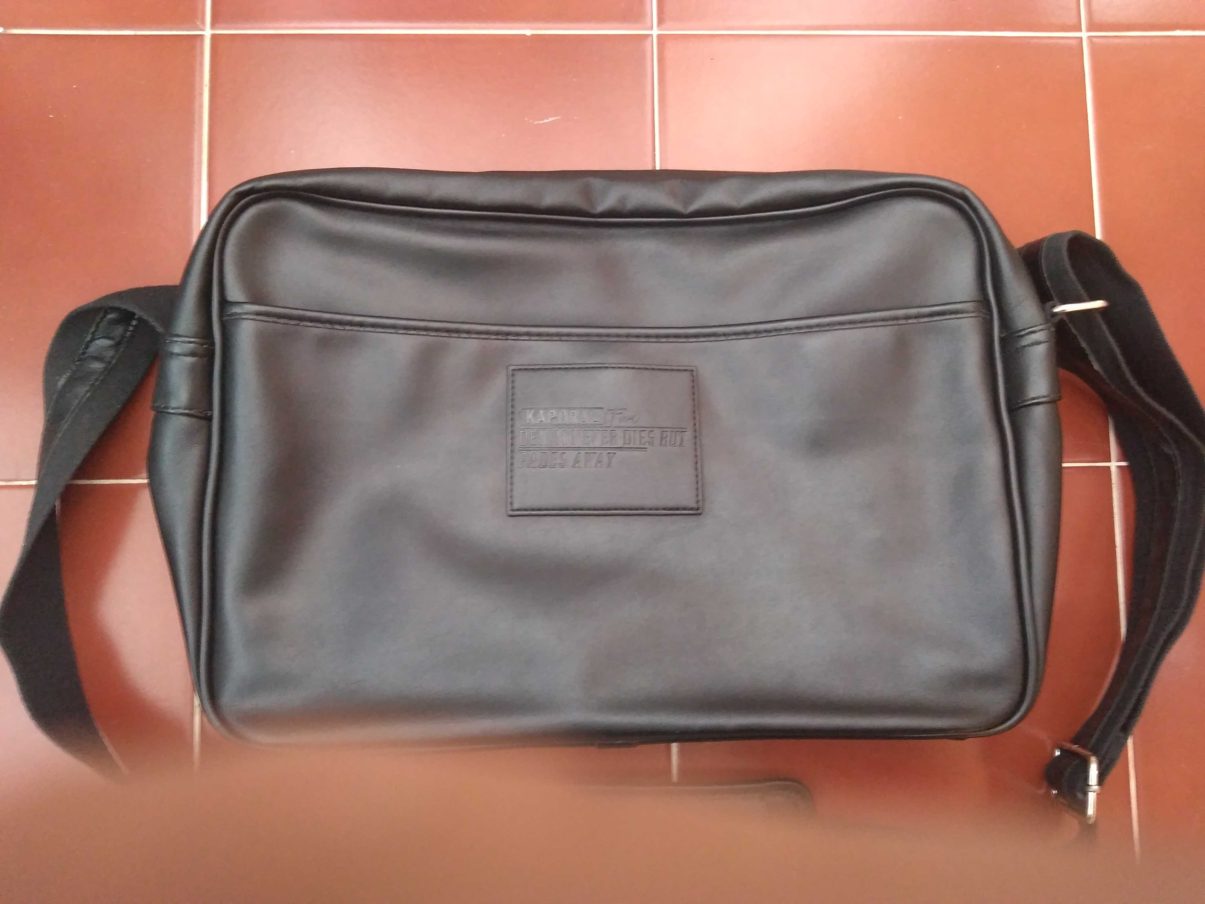 Bolsa de tiracolo Kaporal