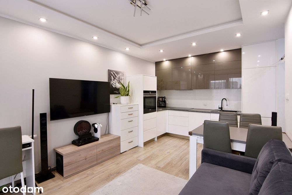 Nowe budownictwo Mroza trzy pokoje drugie piętro balkon