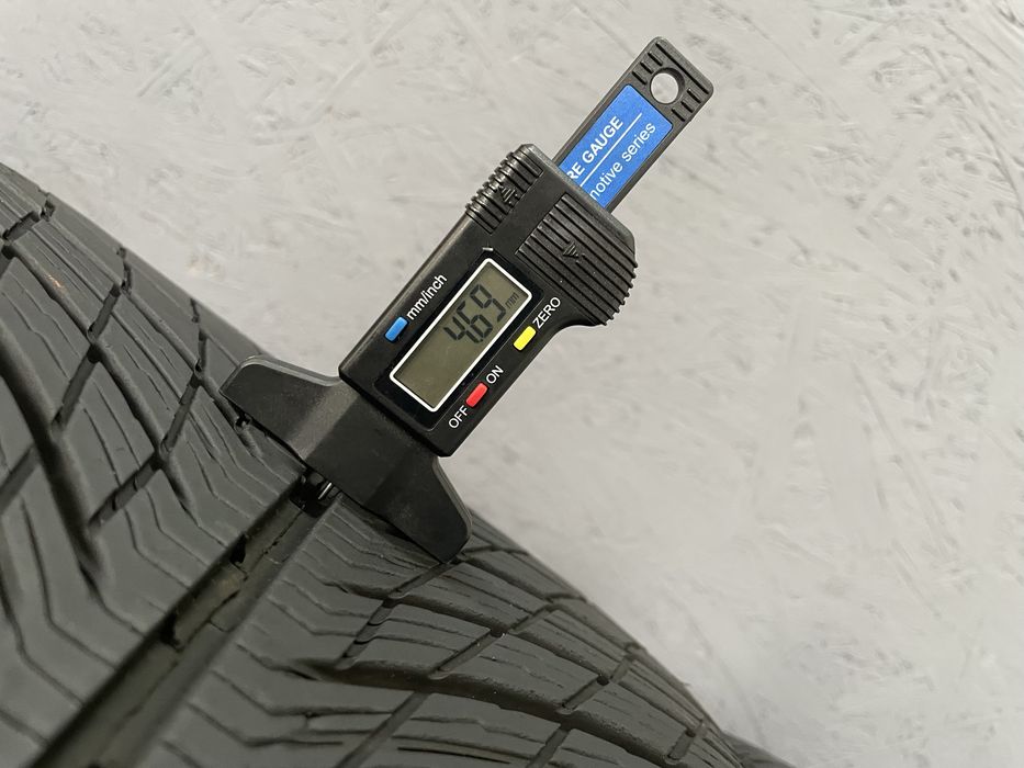 Michelin Pilot Alpin 5 295/30 R21