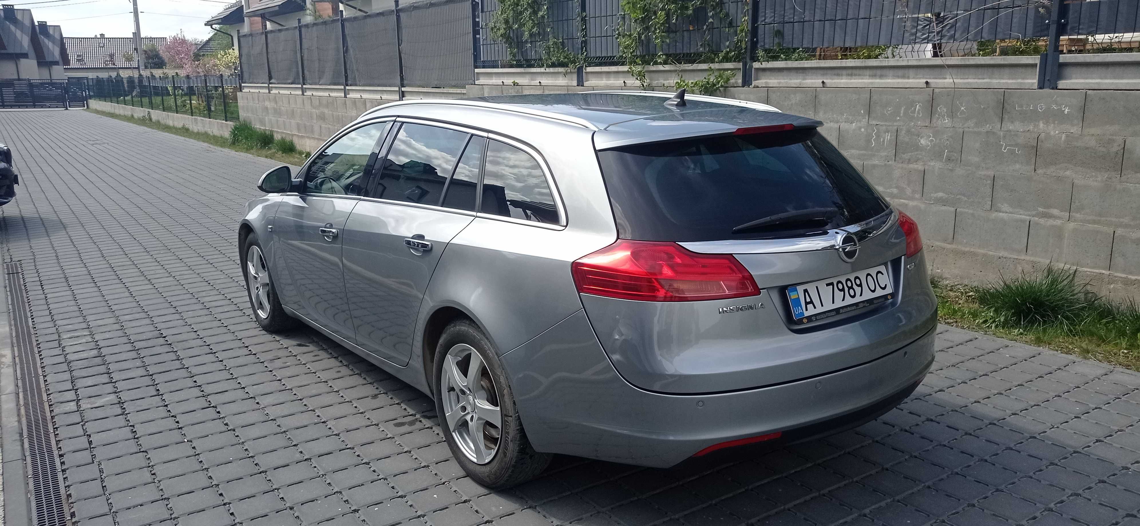 Opel insignia 2011