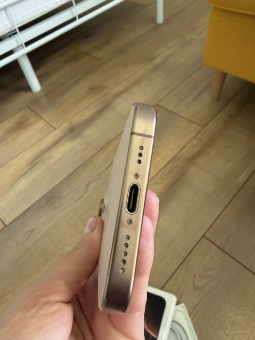 Iphone 16 pro Desert Titanium 128 GB na Gwarancji !