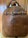 Mochila em Pele da Elenco