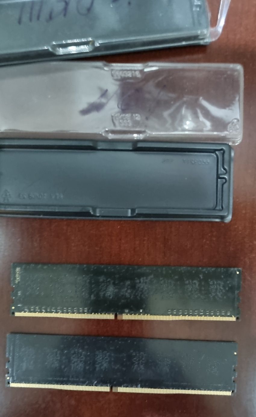 Память ОЗУ DDR 4 8GB 2шт =16GB