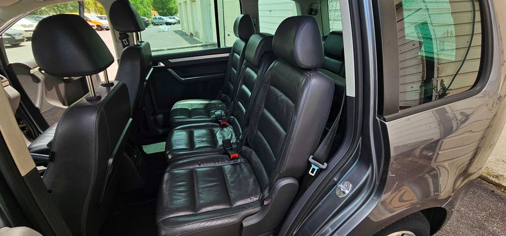 Volkswagen Touran 2.0 TDI Highline, 7 lug, IUC antigo, Pele, Bixenon
