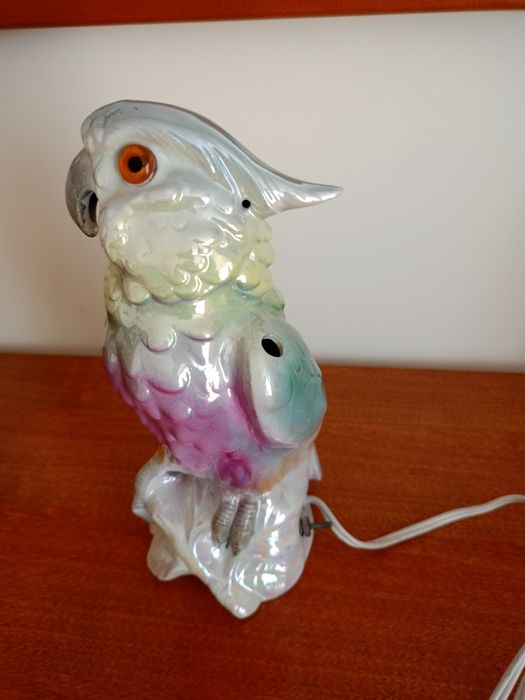 Piękna  porcelanowa lampka nocna- zapachowa