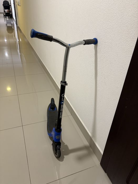 Продам самокат десткий