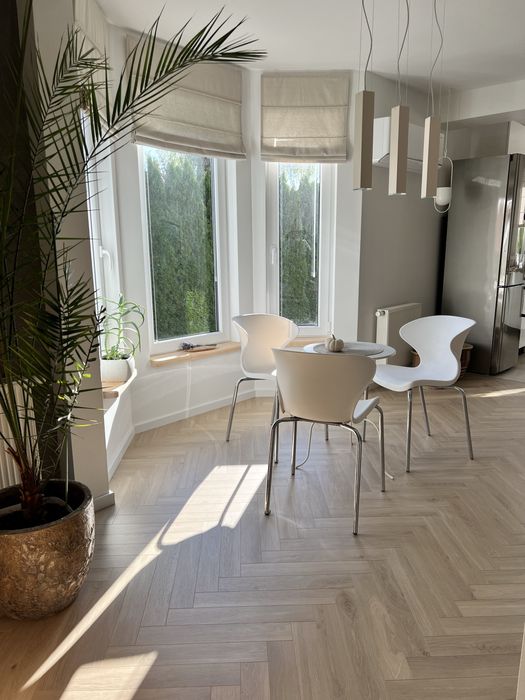 Krzesła białe mid century plastikowe 6szt