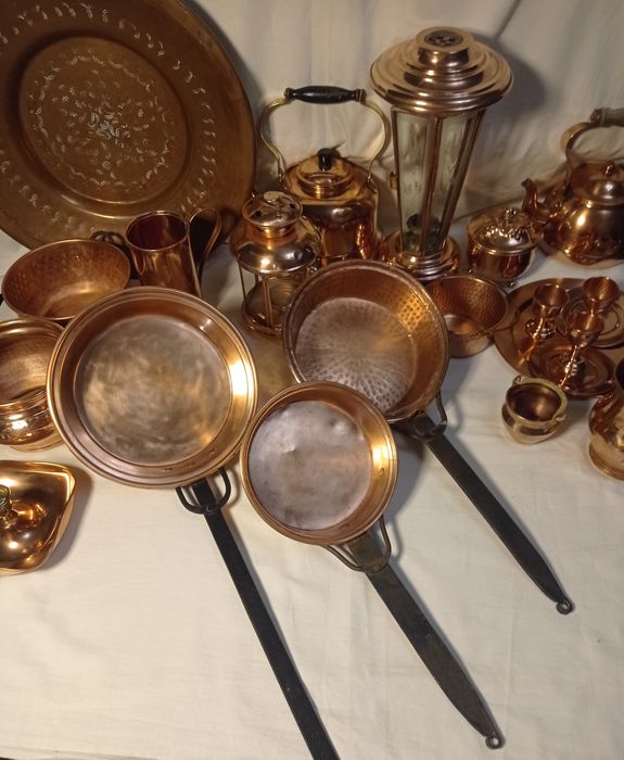Медная винтажная посуда