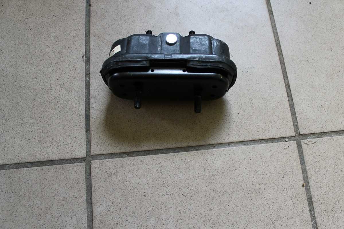 Nowa poduszka silnika Pontiac Trans Sport Chevrolet Lumina 90-96 r