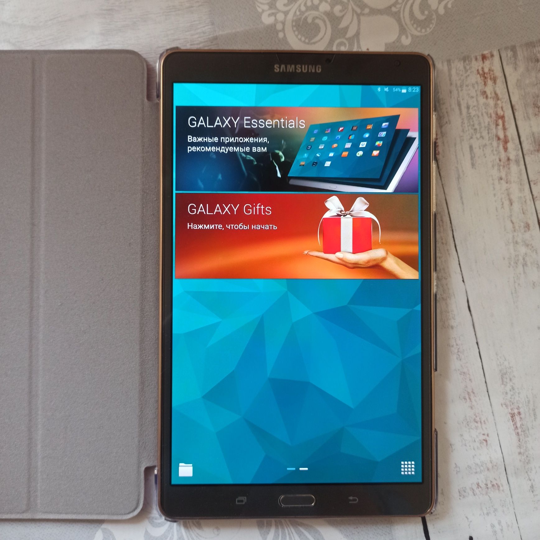 Планшет SAMSUNG SM-T700 Galaxy Tab S 8.4