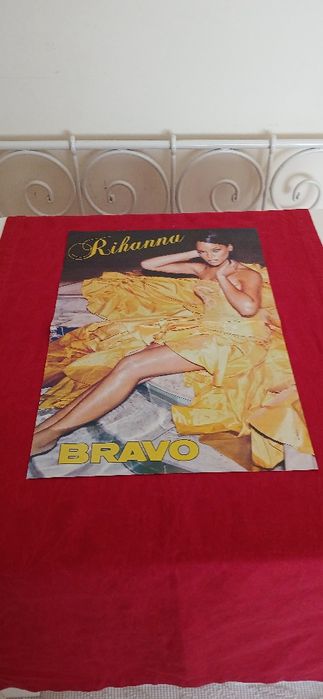 Poster Rihanna/High School Musical, com defeito