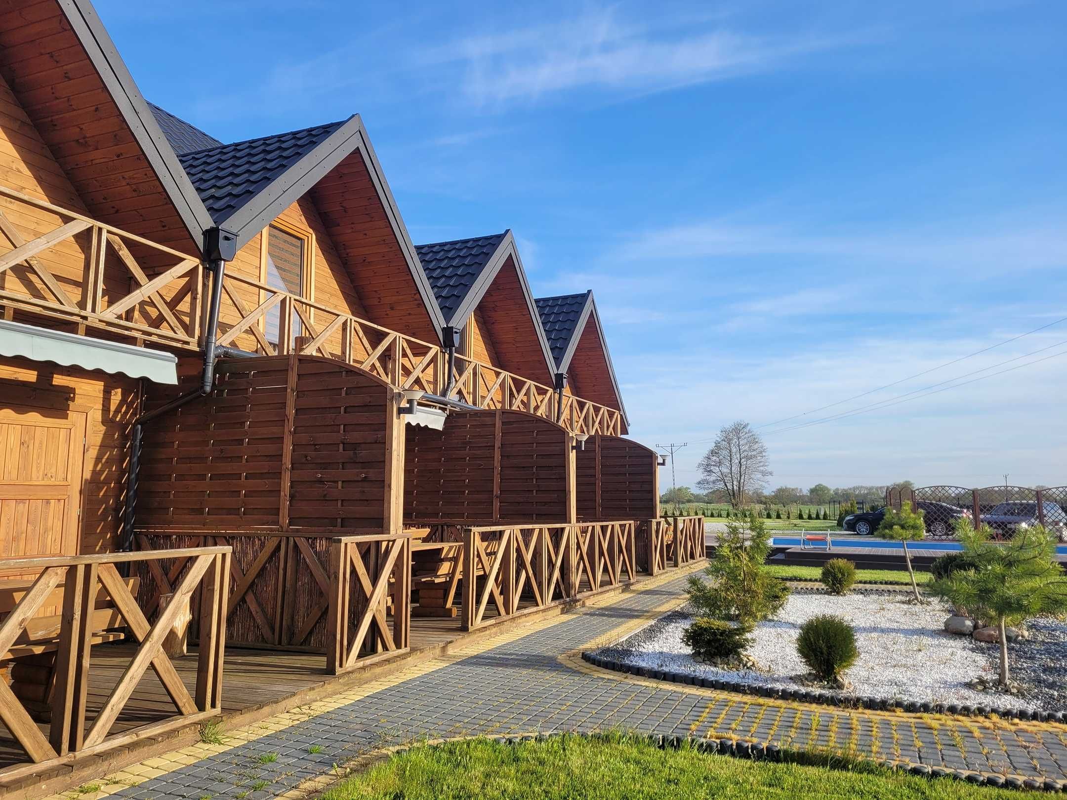 Wynajem drewnianych domków - Spokojna Przystań, Jantar
