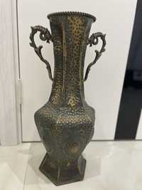Декоративная ваза Амфора